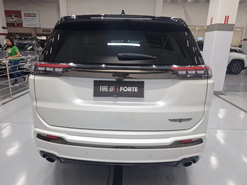 jeep commander 2.0 hurricane 4 turbo gasolina blackhawk at9 4p automatico 2025 jeep commander 2.0 hurricane 4 turbo gasolina blackhawk at9 4p automatico 2025