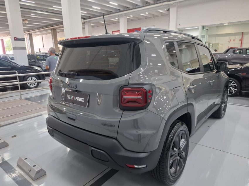 jeep renegade 1.3 t270 turbo flex longitude at6 4p automatico 2025