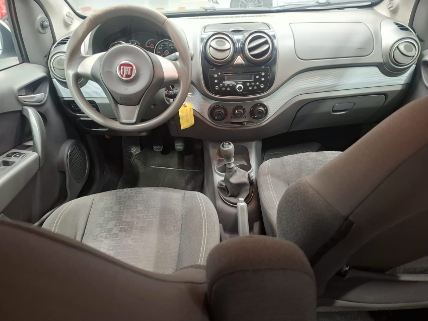 fiat palio 1.0 mpi attractive 8v flex 4p manual 2013