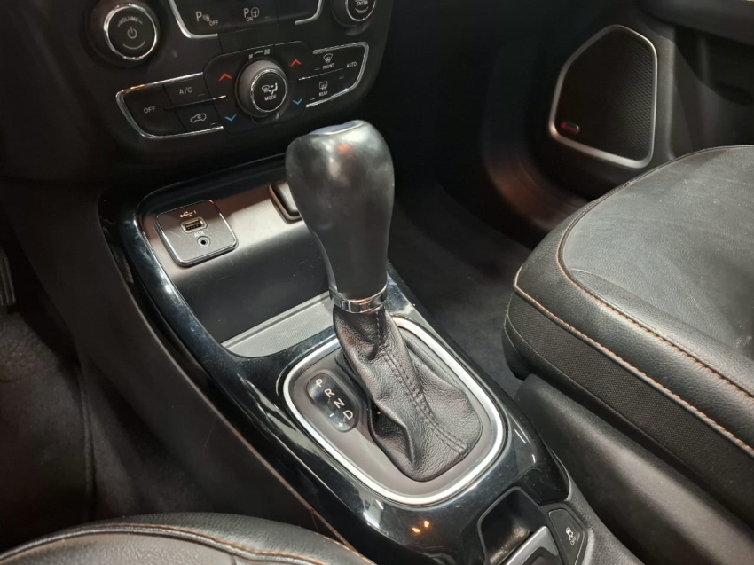 jeep compass 2.0 16v flex longitude automatico 4p 2021 jeep compass 2.0 16v flex longitude automatico 4p 2021