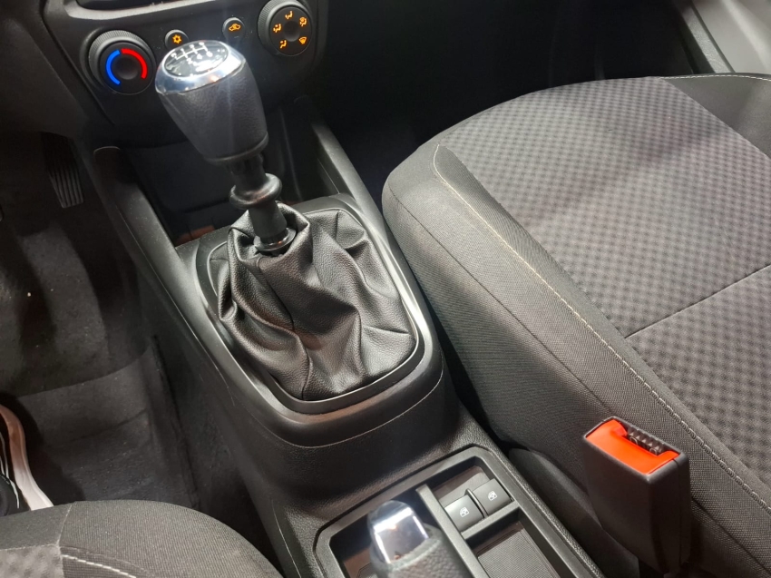 chevrolet onix 1.0 mpfi joy 8v flex 4p manual 2019
