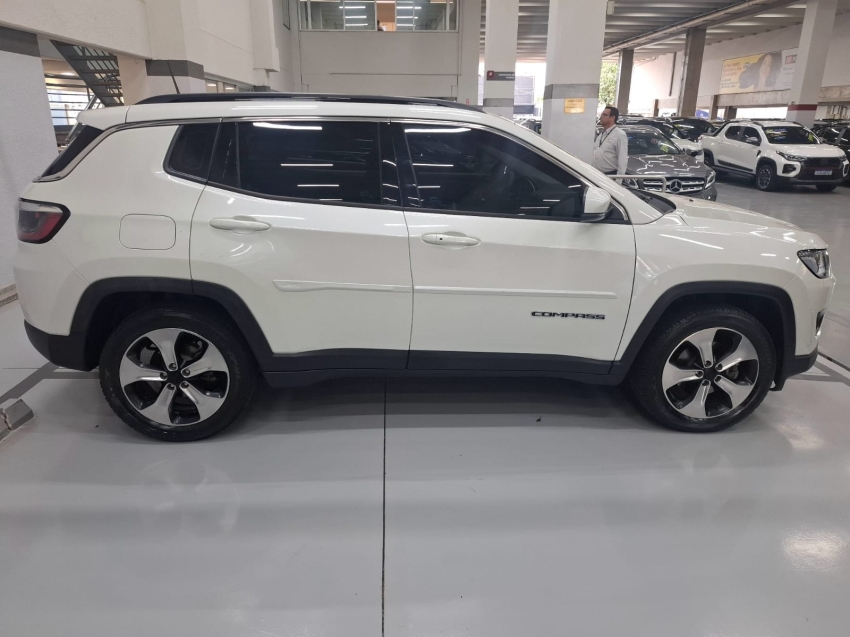 jeep compass 2.0 16v flex longitude automatico 4p 2018