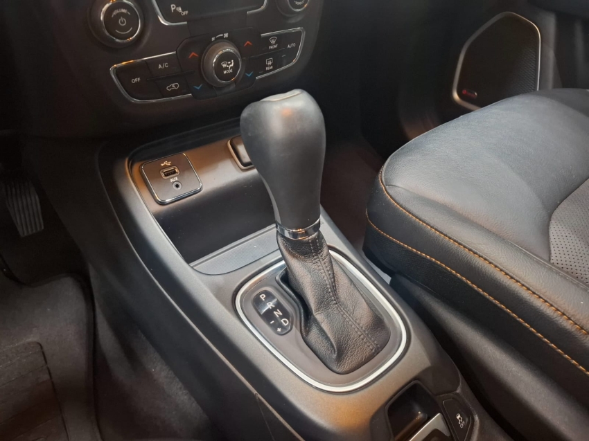 jeep compass 2.0 16v flex longitude automatico 4p 2018