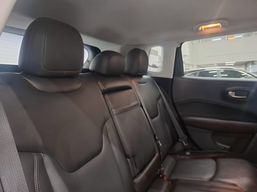 jeep compass 2.0 16v flex longitude automatico 4p 2018