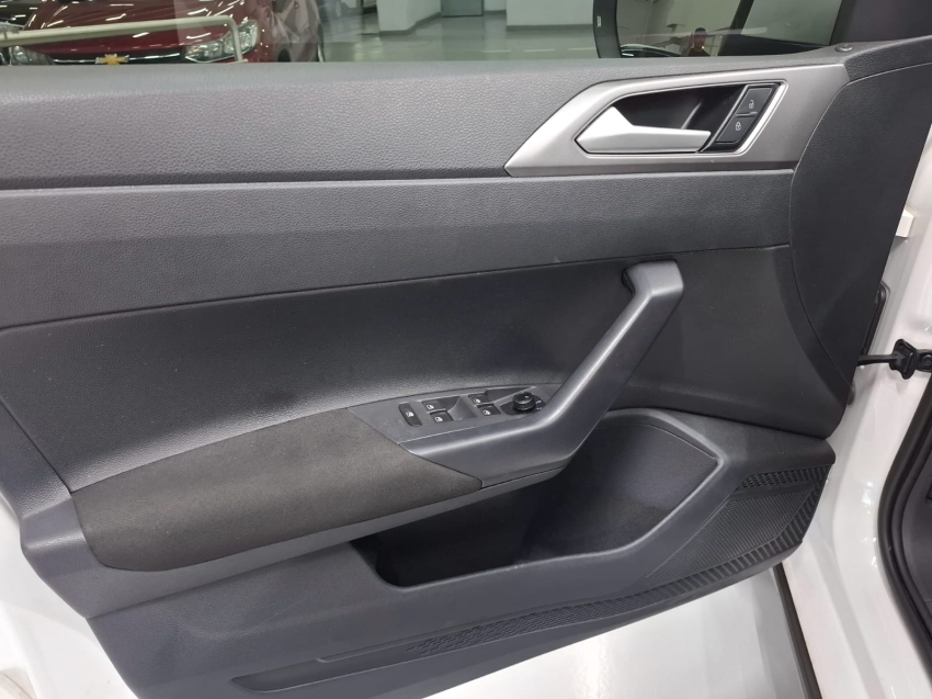 volkswagen nivus 1.0 200 tsi total flex comfortline automatico 4p 2023