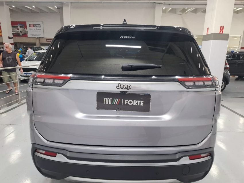 jeep commander 1.3 t270 turbo flex longitude at6 4p automatico 202315