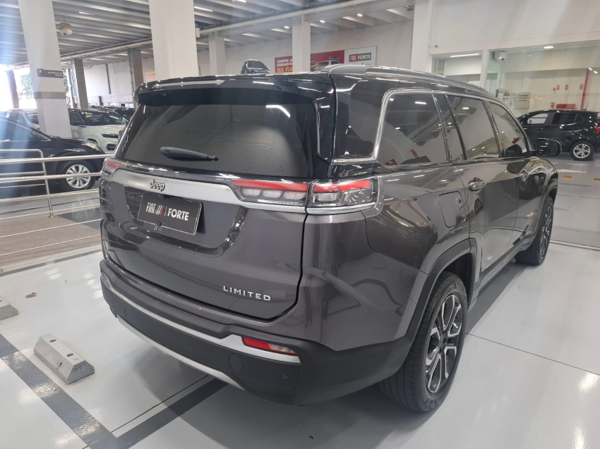 jeep commander 1.3 t270 turbo flex limited at6 4p automatico 2022 jeep commander 1.3 t270 turbo flex limited at6 4p automatico 2022