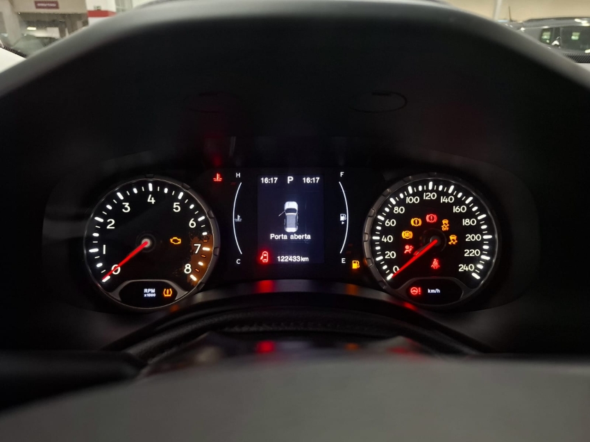 jeep renegade 1.8 16v flex longitude 4p automatico 2017 jeep renegade 1.8 16v flex longitude 4p automatico 2017