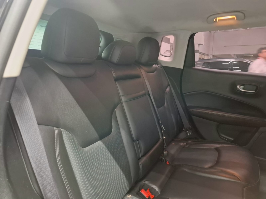 jeep compass 2.0 16v flex longitude automatico 4p 202111