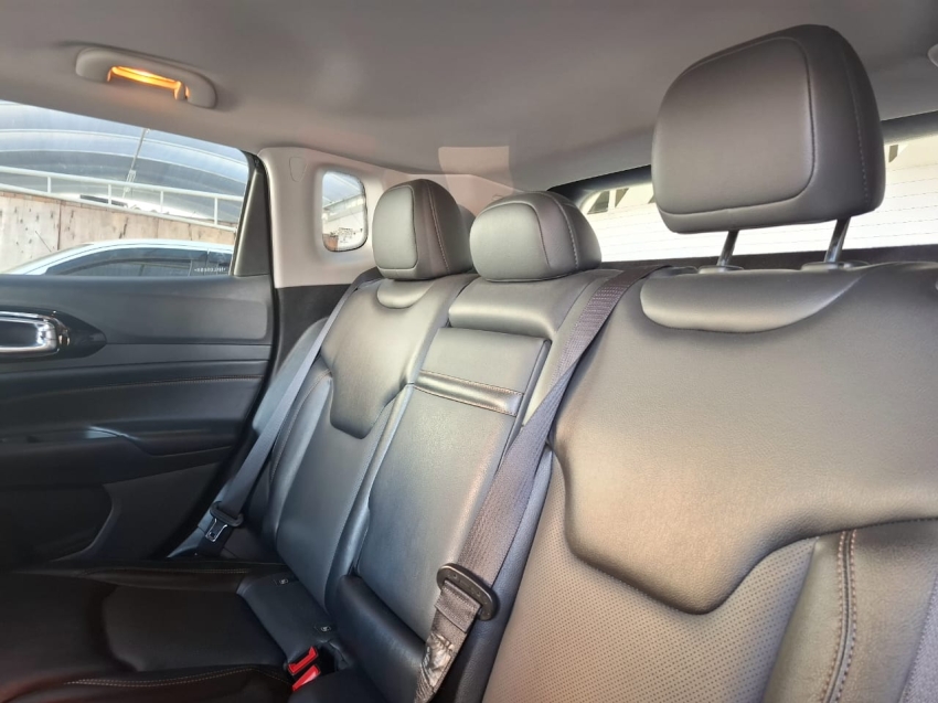 jeep compass 1.3 t270 turbo flex limited at6 4p automatico 2022 jeep compass 1.3 t270 turbo flex limited at6 4p automatico 2022
