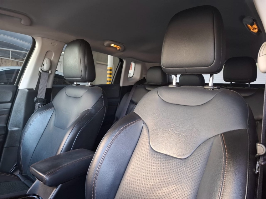 jeep compass 1.3 t270 turbo flex limited at6 4p automatico 2022 jeep compass 1.3 t270 turbo flex limited at6 4p automatico 2022