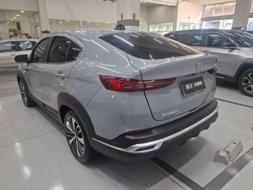 fiat fastback 1.0 turbo 200 flex audace cvt 4p automatico 2023