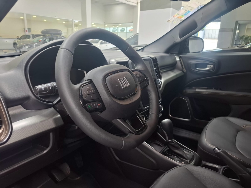 fiat toro 1.3 turbo 270 flex volcano at6 4p automatico 2025 fiat toro 1.3 turbo 270 flex volcano at6 4p automatico 2025