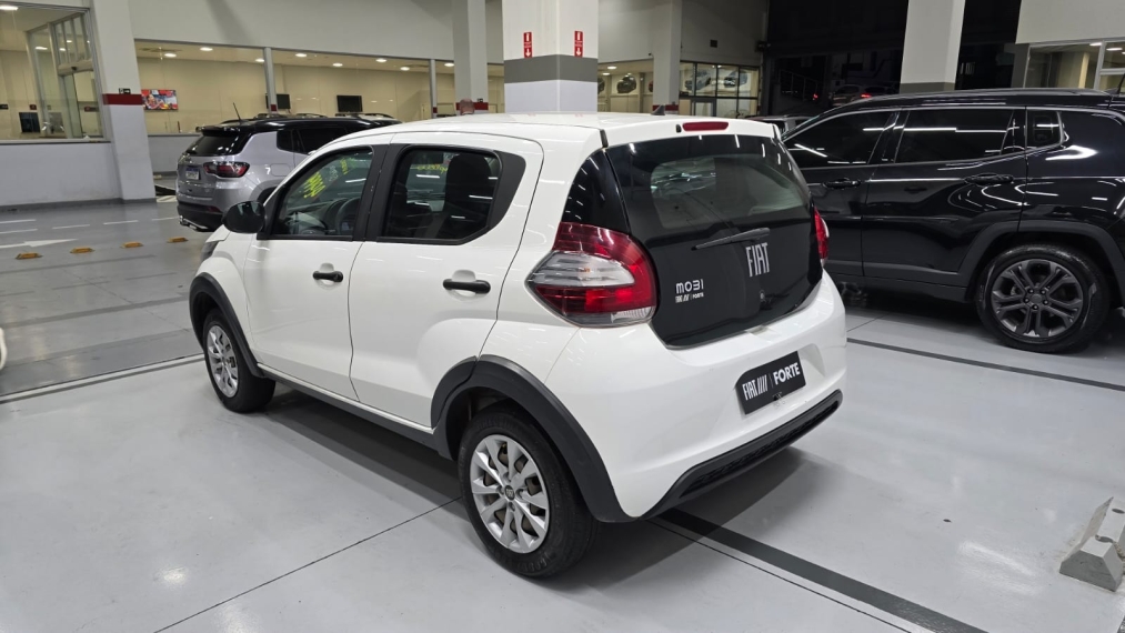 fiat mobi 1.0 evo flex like. manual 4p 202315