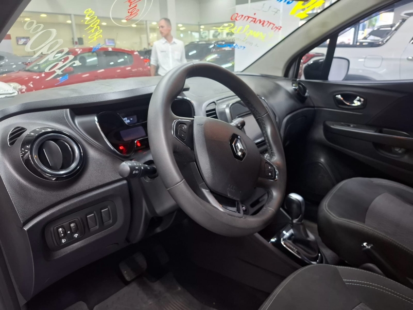 renault captur 1.6 16v sce flex life x-tronic 4p automatico 2019