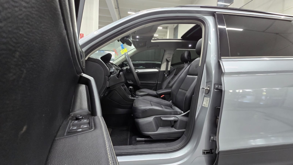 volkswagen tiguan 1.4 250 tsi total flex allspace tiptronic 4p manual 202010