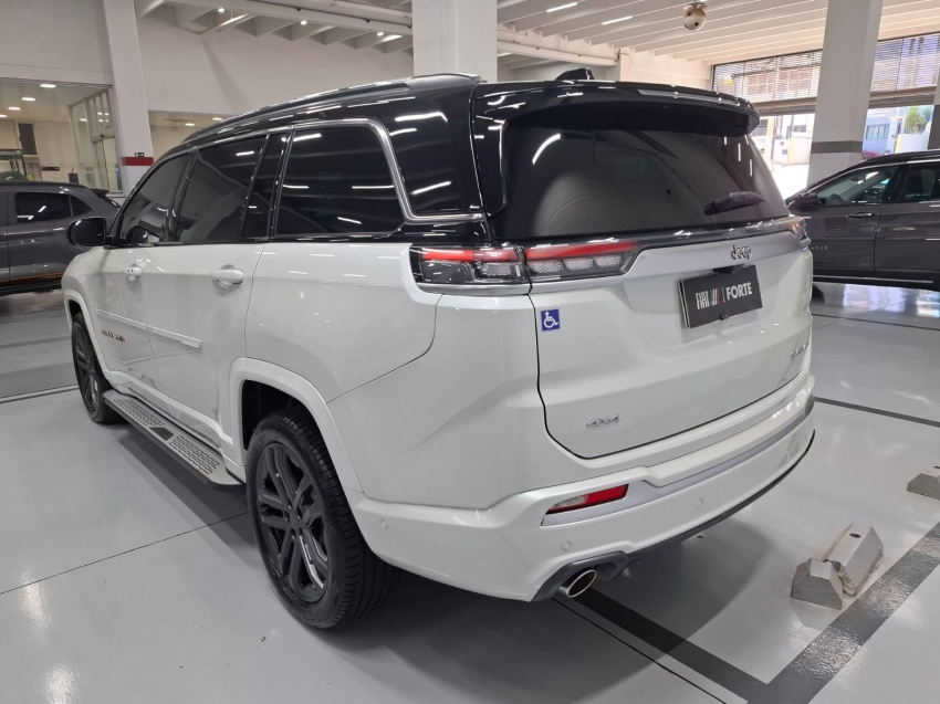 jeep commander 1.3 t270 turbo flex overland at6 4p automatico 2025 jeep commander 1.3 t270 turbo flex overland at6 4p automatico 2025