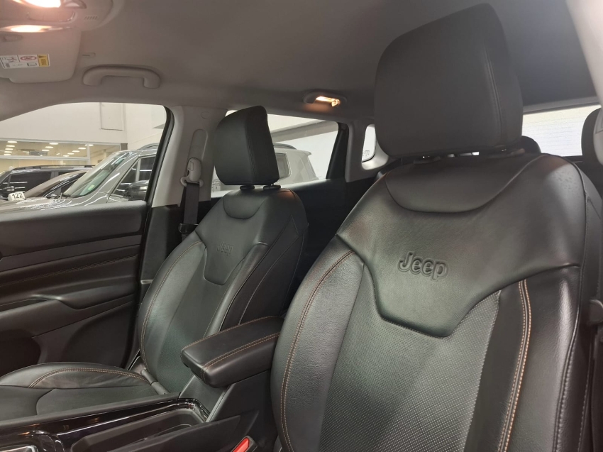 jeep compass 1.3 t270 turbo flex limited at6 4p automatico 2023 jeep compass 1.3 t270 turbo flex limited at6 4p automatico 2023