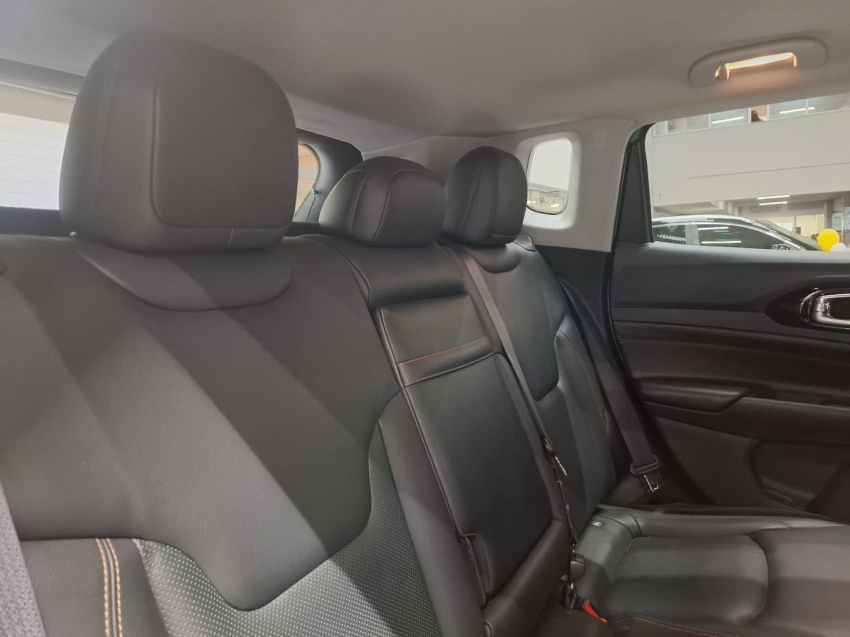 jeep compass 1.3 t270 turbo flex limited at6 4p automatico 2023 jeep compass 1.3 t270 turbo flex limited at6 4p automatico 2023