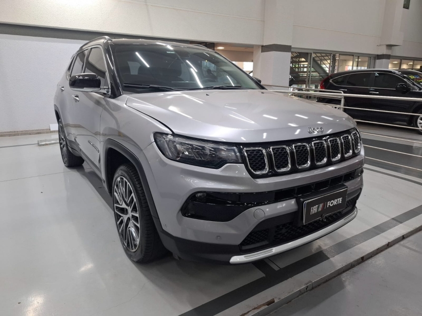 jeep compass 1.3 t270 turbo flex limited at6 4p automatico 2023 jeep compass 1.3 t270 turbo flex limited at6 4p automatico 2023