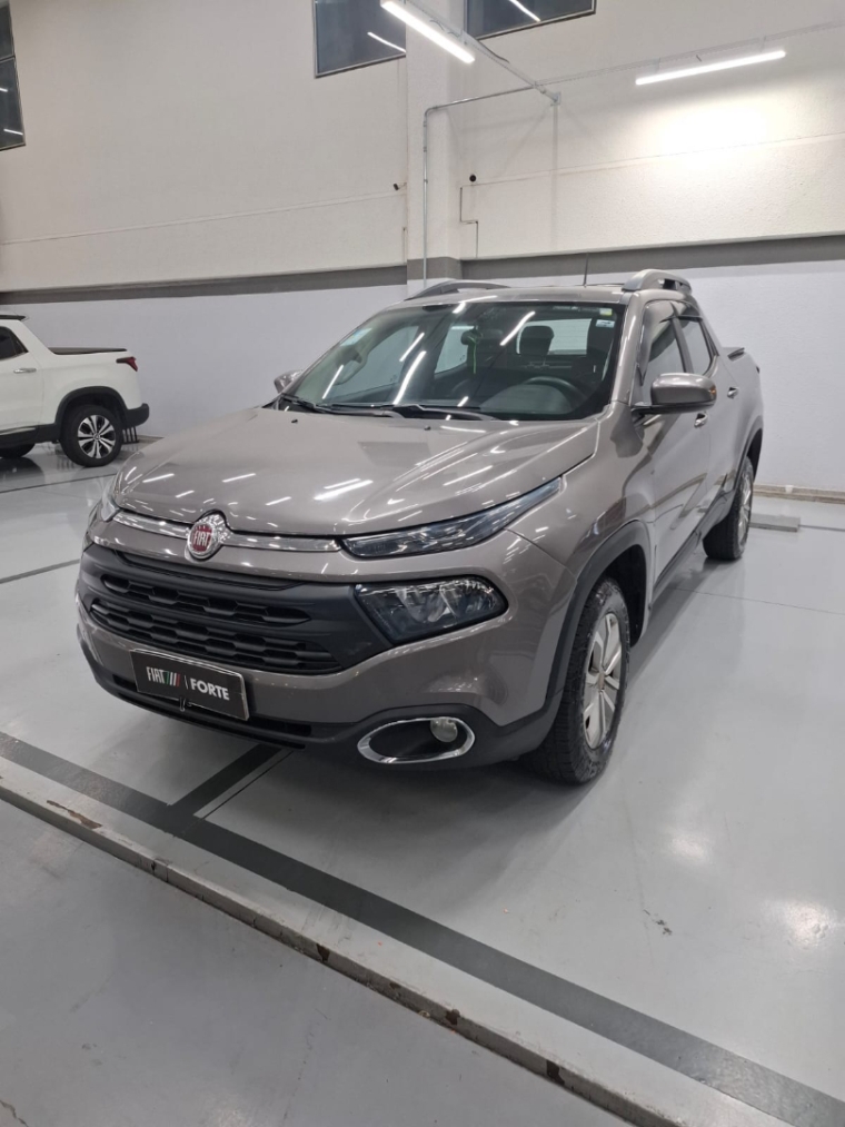 fiat toro 1.8 16v evo flex freedom at6 4p automatico 2019 fiat toro 1.8 16v evo flex freedom at6 4p automatico 2019