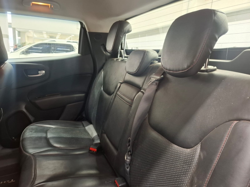fiat toro 1.8 16v evo flex freedom at6 4p automatico 2019