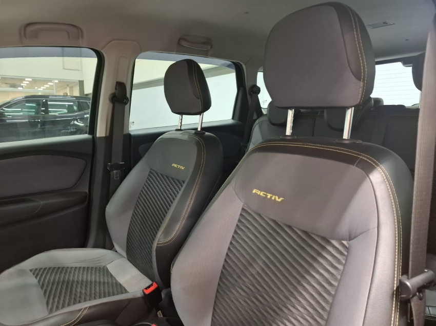 chevrolet spin 1.8 activ7 8v flex 4p automatico 2020 chevrolet spin 1.8 activ7 8v flex 4p automatico 2020
