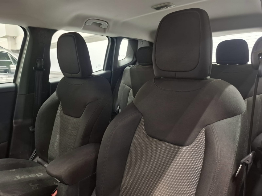 jeep renegade 1.8 16v flex sport 4p automatico 20179