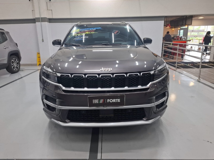 jeep commander 1.3 t270 turbo flex overland at6 4p automatico 2022 jeep commander 1.3 t270 turbo flex overland at6 4p automatico 2022