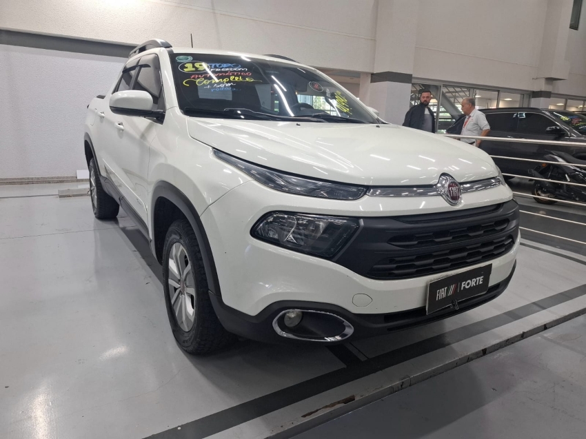 fiat toro 2.0 16v turbo diesel freedom 4wd at9 flex 4p automatico 20193