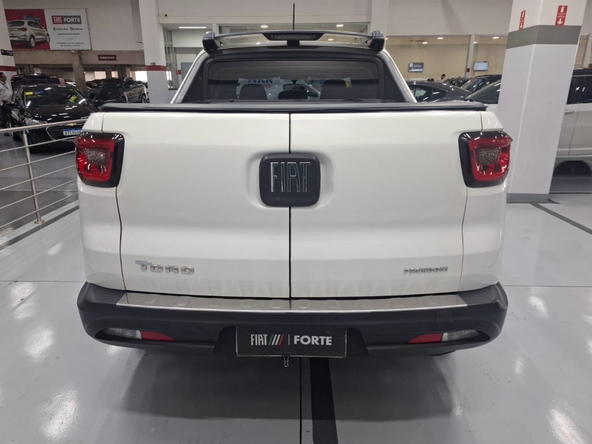 fiat toro 2.0 16v turbo diesel freedom 4wd at9 flex 4p automatico 201914