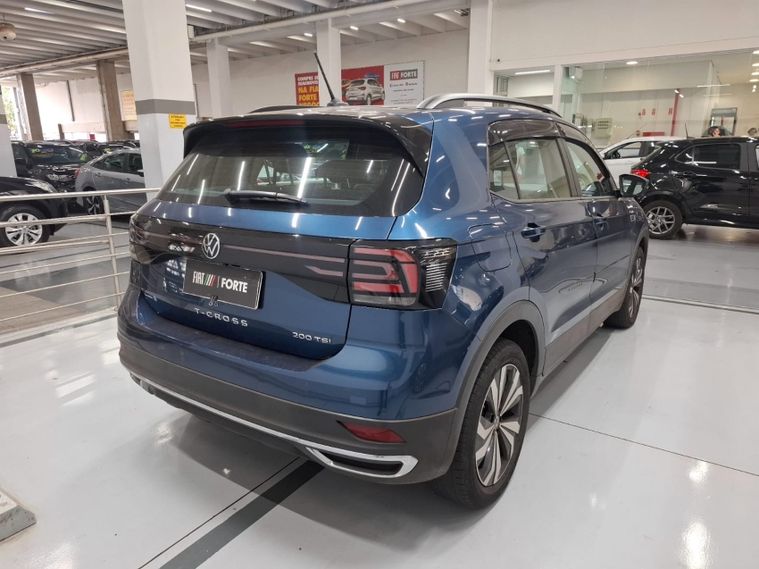 volkswagen t-cross 1.0 200 tsi total flex comfortline automatico 4p 2023 volkswagen t-cross 1.0 200 tsi total flex comfortline automatico 4p 2023