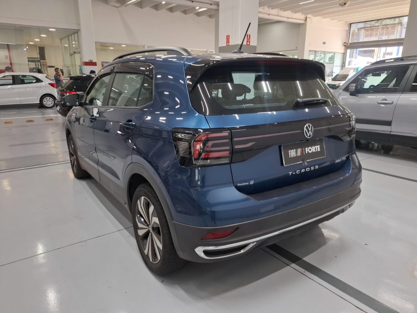 volkswagen t-cross 1.0 200 tsi total flex comfortline automatico 4p 2023 volkswagen t-cross 1.0 200 tsi total flex comfortline automatico 4p 2023
