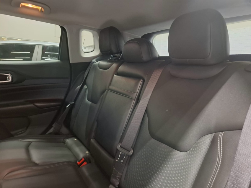jeep compass 1.3 t270 turbo flex longitude at6 4p automatico 2022 jeep compass 1.3 t270 turbo flex longitude at6 4p automatico 2022