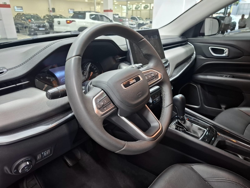 jeep compass 1.3 t270 turbo flex longitude at6 4p automatico 2022 jeep compass 1.3 t270 turbo flex longitude at6 4p automatico 2022