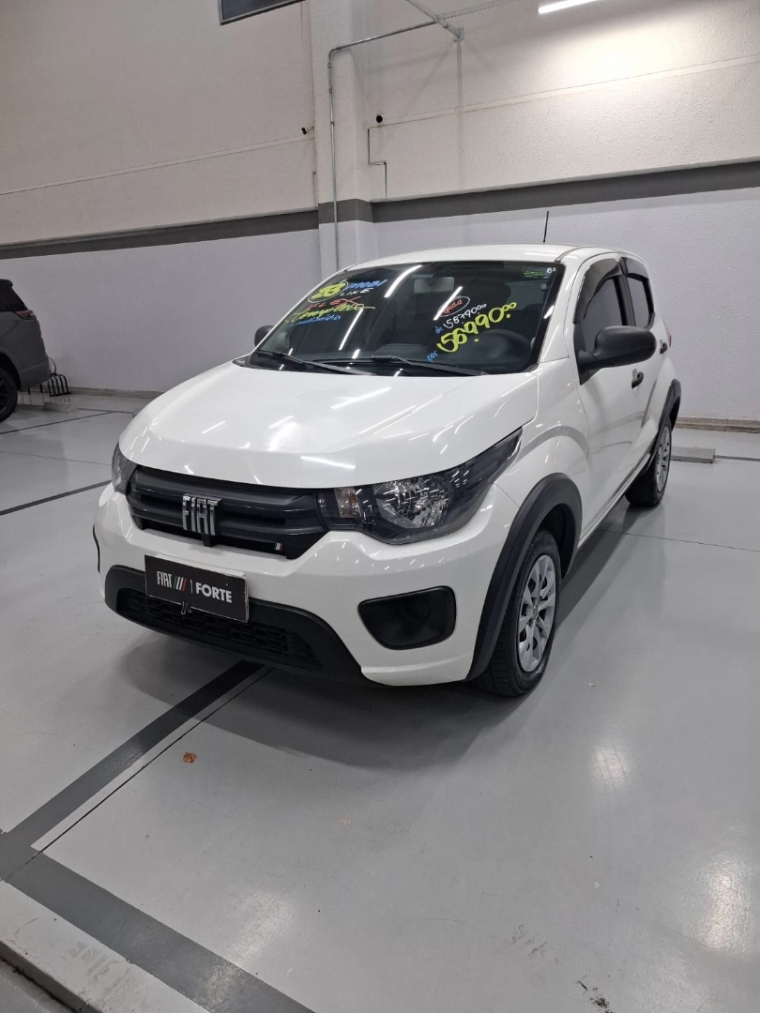 fiat mobi 1.0 evo flex like. manual 4p 2023 fiat mobi 1.0 evo flex like. manual 4p 2023