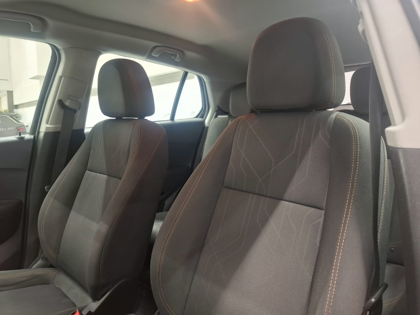 chevrolet tracker 1.4 16v turbo flex lt automatico 4p 2017 chevrolet tracker 1.4 16v turbo flex lt automatico 4p 2017