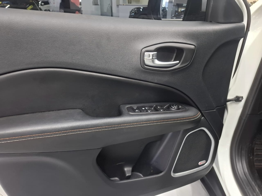 jeep compass 2.0 16v flex longitude automatico 4p 20197