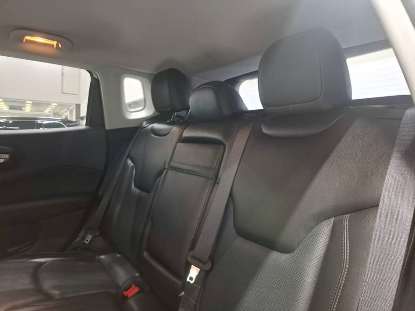 jeep compass 2.0 16v flex longitude automatico 4p 201912