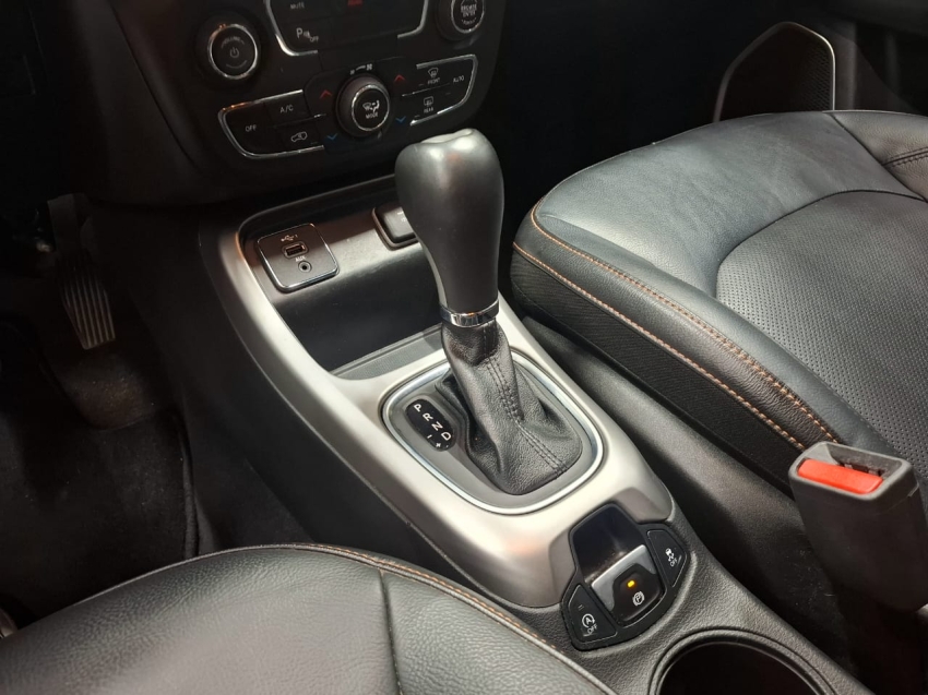 jeep compass 2.0 16v flex longitude automatico 4p 20196