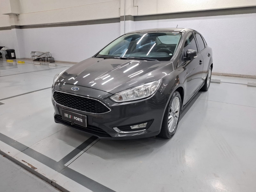 ford focus 2.0 se 16v flex 4p powershift manual 2018