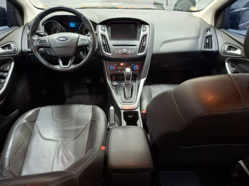 ford focus 2.0 se 16v flex 4p powershift manual 20185
