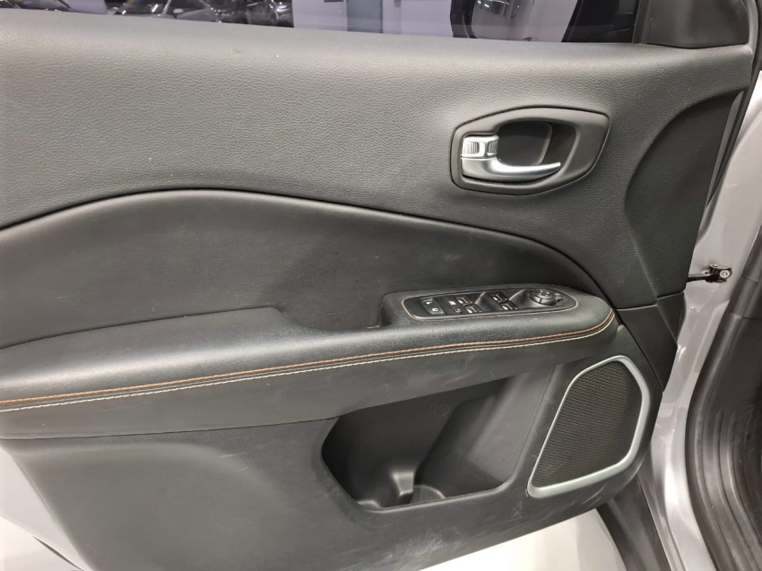 jeep compass 2.0 16v flex sport automatico 4p 20207