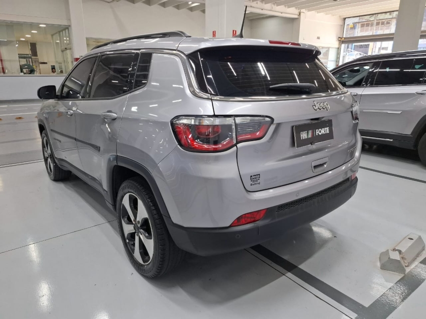 jeep compass 2.0 16v flex sport automatico 4p 202015