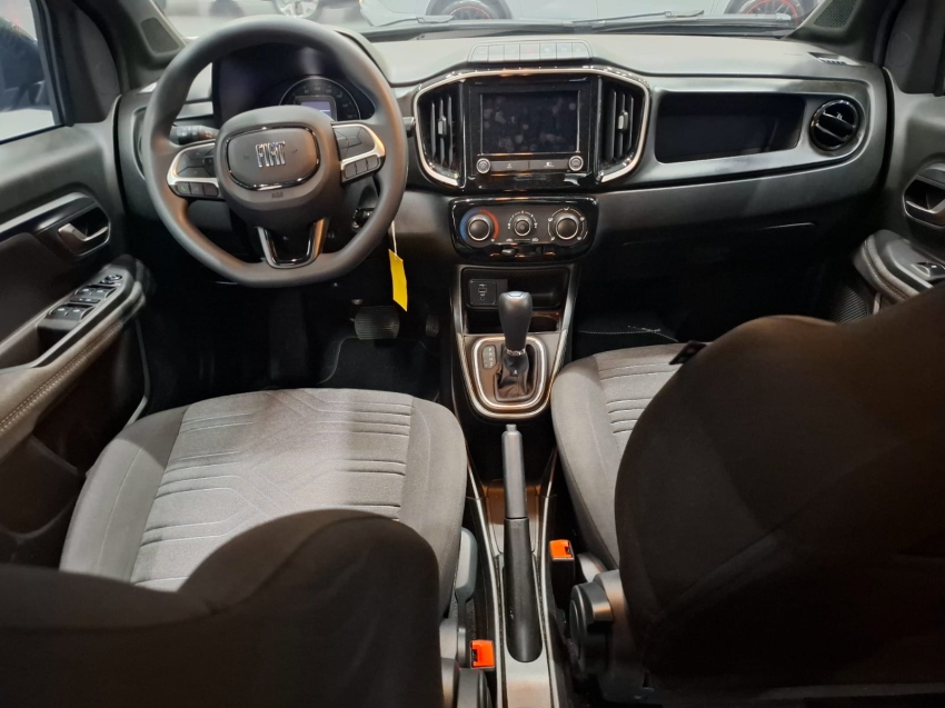 fiat strada 1.3 firefly flex volcano cd cvt 4p automatico 202510