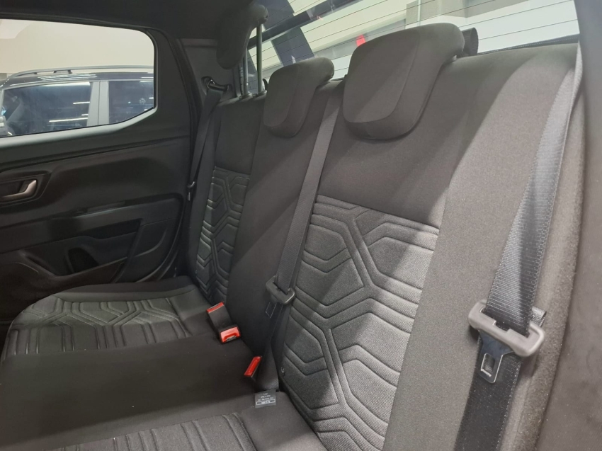 fiat strada 1.3 firefly flex volcano cd cvt 4p automatico 202512