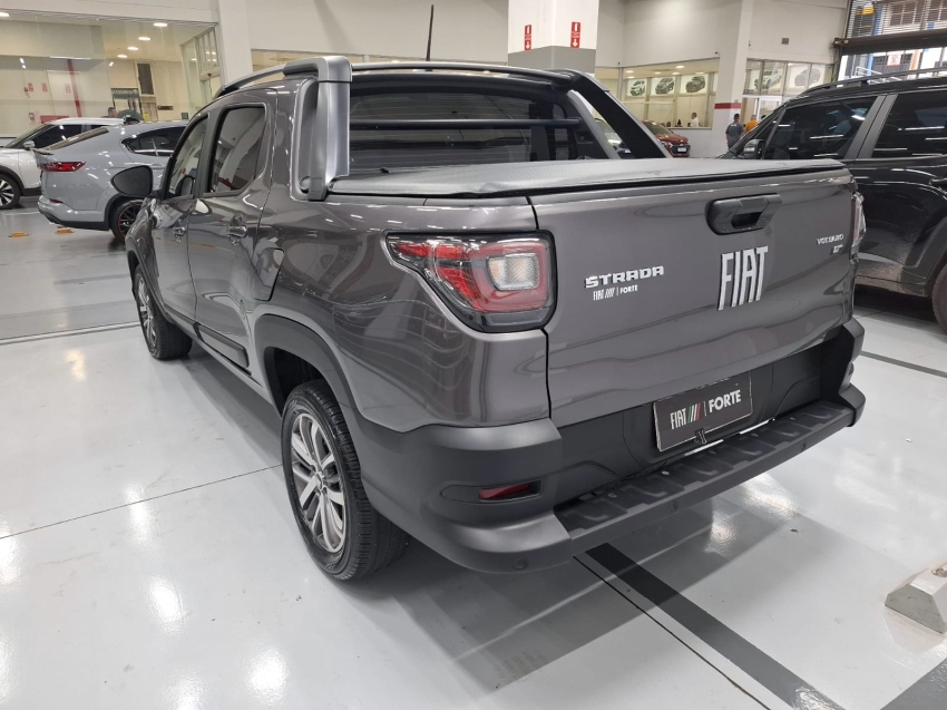 fiat strada 1.3 firefly flex volcano cd cvt 4p automatico 202515