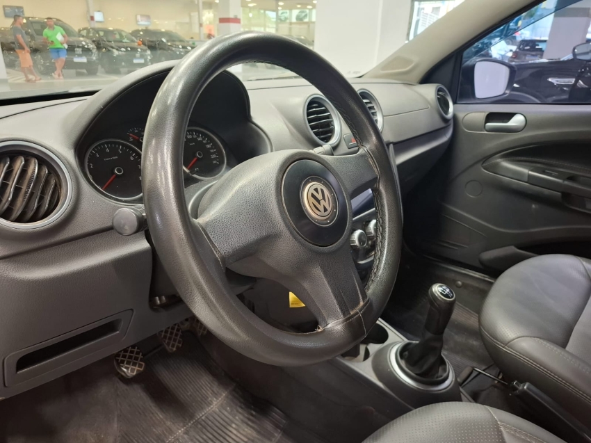 volkswagen saveiro 1.6 mi ce 8v flex 2p manual g.v 20135