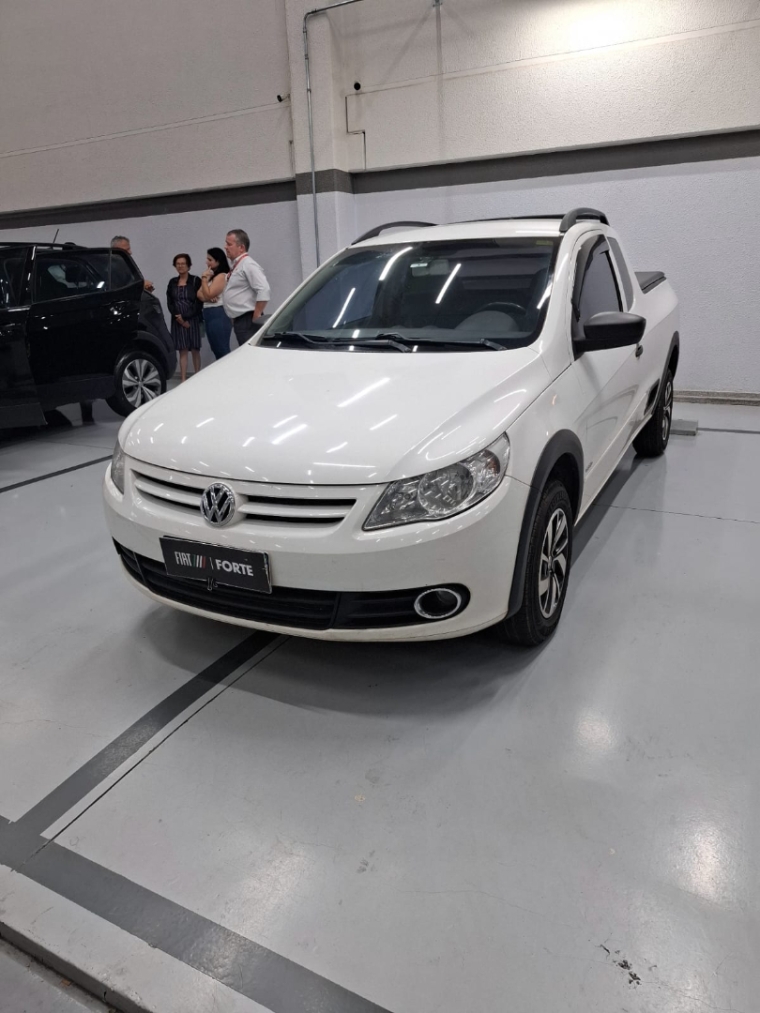 volkswagen saveiro 1.6 mi ce 8v flex 2p manual g.v 2013