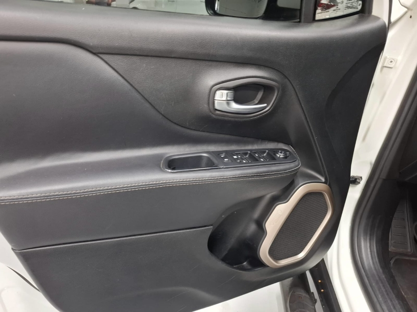 jeep renegade 1.8 16v flex longitude 4p automatico 20177
